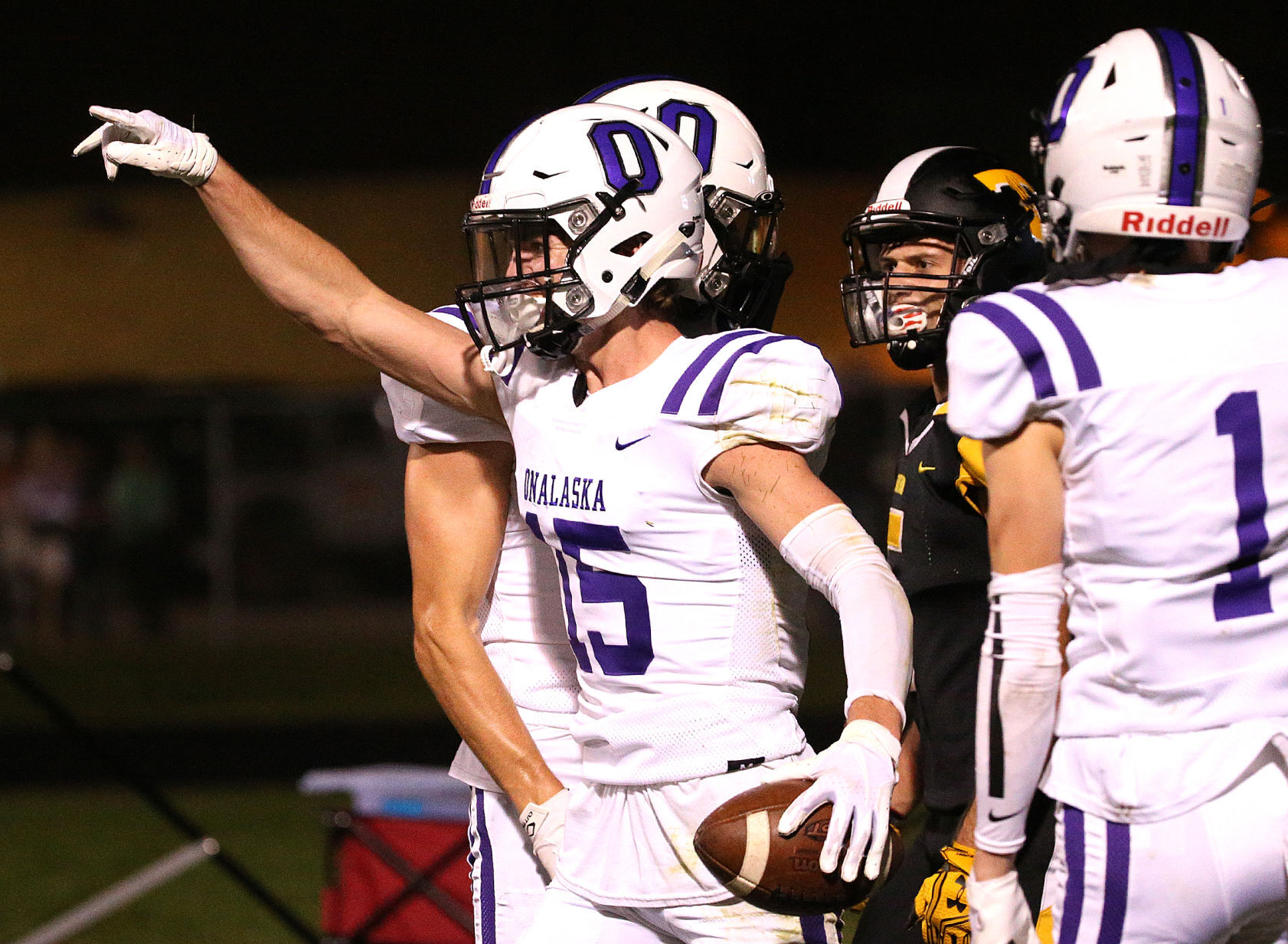 September 25: Onalaska vs Tomah